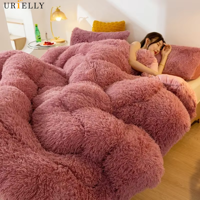 Thick Mink Fur Lamb Fur Warm Winter Comforter Soft Double-Sided Velvet Quilted Cotton Quilt Lightweight Fluffy and Elastic Duvet